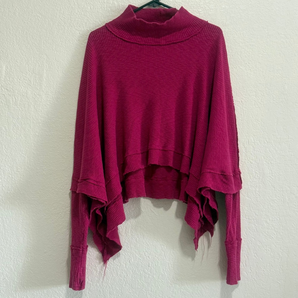 We The Free Pink Ribbed Mock Neck Asymmetrical Hem Long‎ Sleeve Top Women Medium